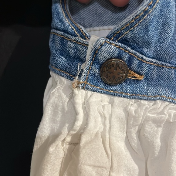 Oshkosh b’gosh toddlers 5t denim and lace overalls jumper dress like new - Picture 4 of 12